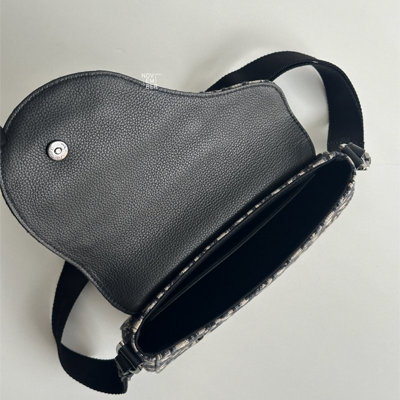 閒置新✨ 全配有購證🙌🏻 Dior 迪奧 Saddle 郵差包-3