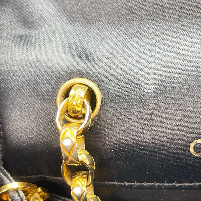 「JL精品代購」中古黑金緞面拼皮雕花鍊子母包-26
