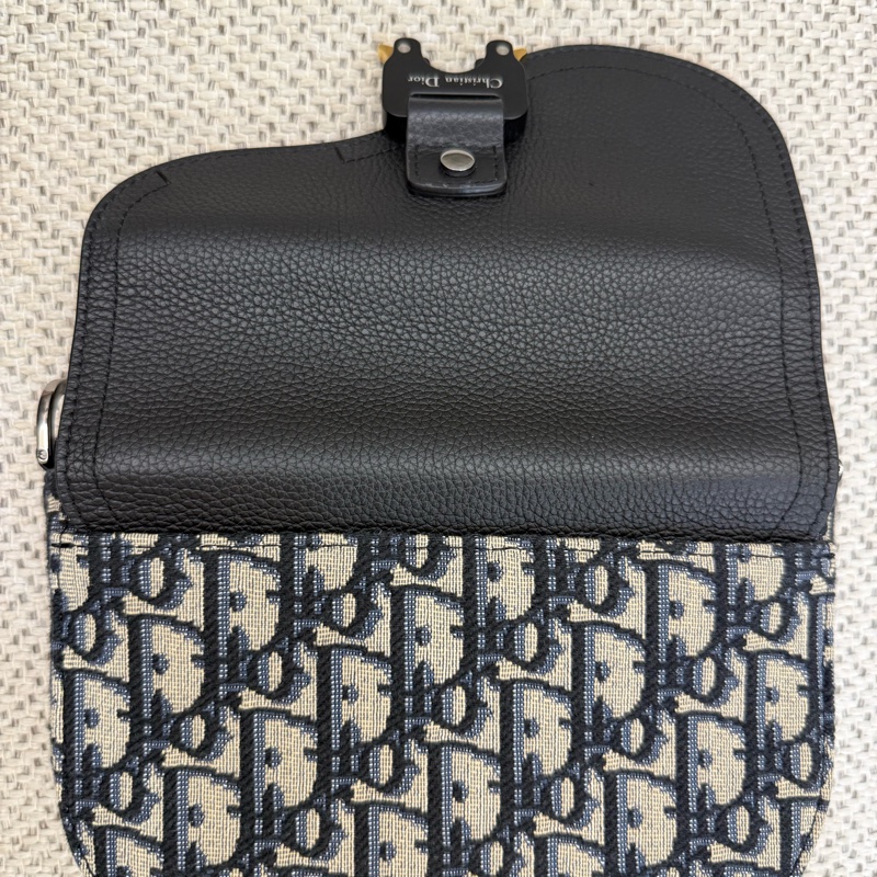 (誠可議) Dior Saddle 迷你翻蓋郵差包-經典老花logo馬鞍包-12
