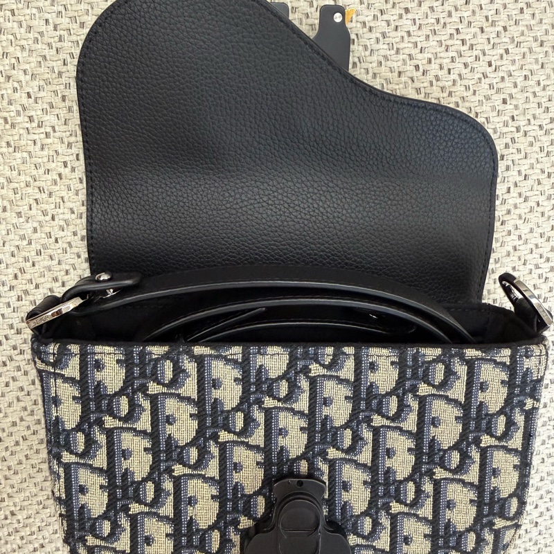 (誠可議) Dior Saddle 迷你翻蓋郵差包-經典老花logo馬鞍包-14