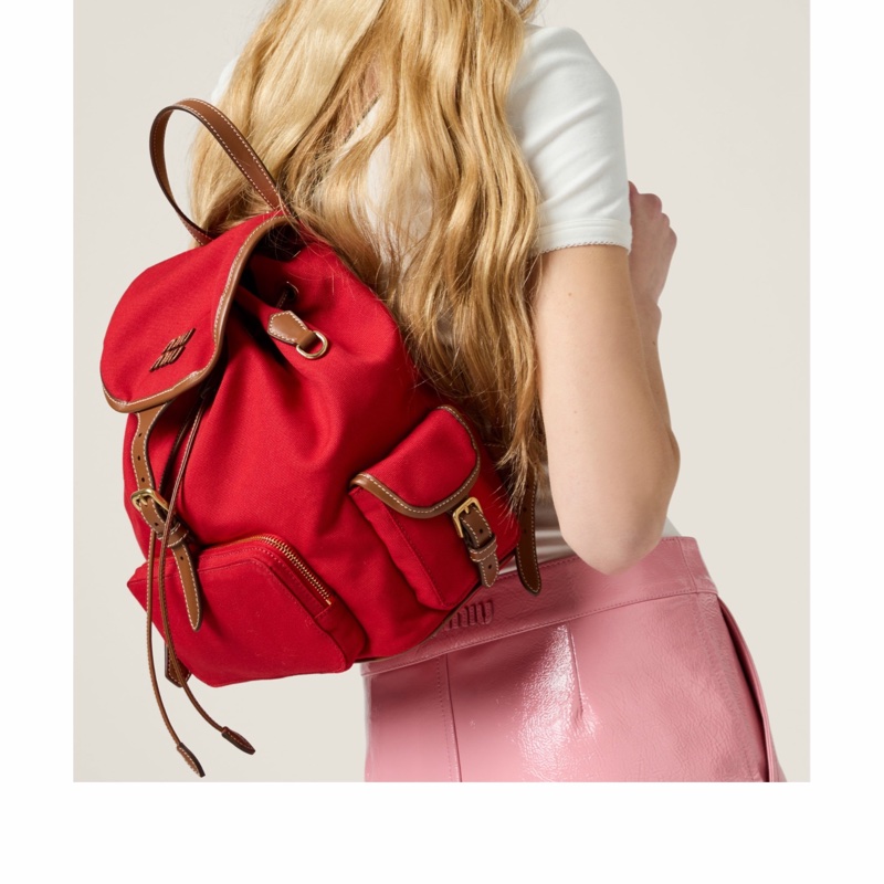 Miu Miu 女士 翻蓋雙肩包均碼碼25cm*12.5cm*29.5cm-1