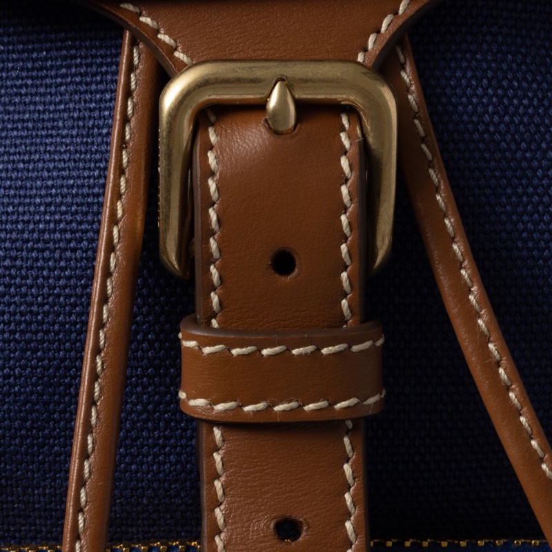 Miu Miu 女士 翻蓋雙肩包均碼碼29.5cm*12.5cm*25cm-2