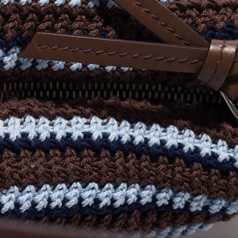 Miu Miu 女士 鈎編手拿包均碼碼18.5cm*10cm*14cm-4