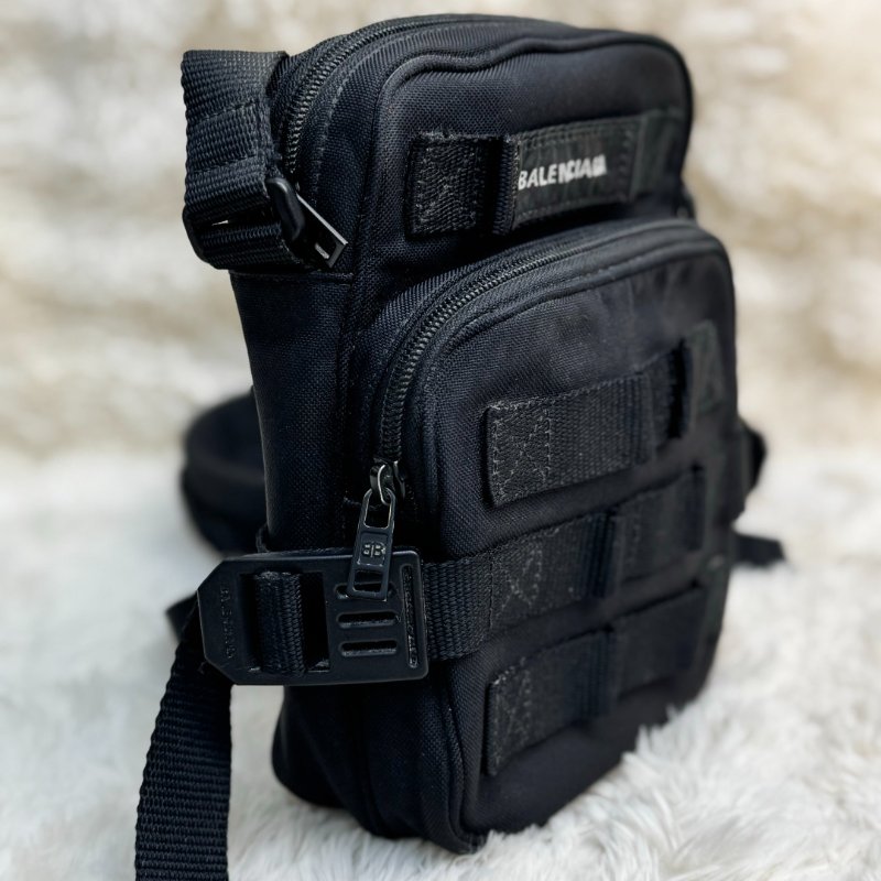 Balenciaga ARMY 斜挎郵差包 黑色 尼龍-3