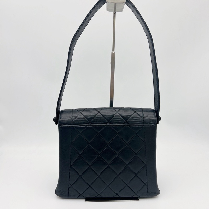 「JL精品代購」9新 香奈兒黑金羊皮菱格戴妃Kelly腋下包-2