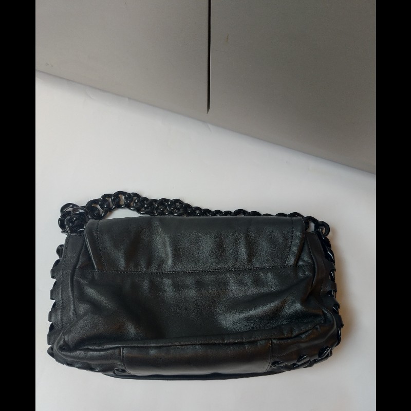 Chanel 粗壓克力鍊帶黑皮革車雙C口蓋包-5