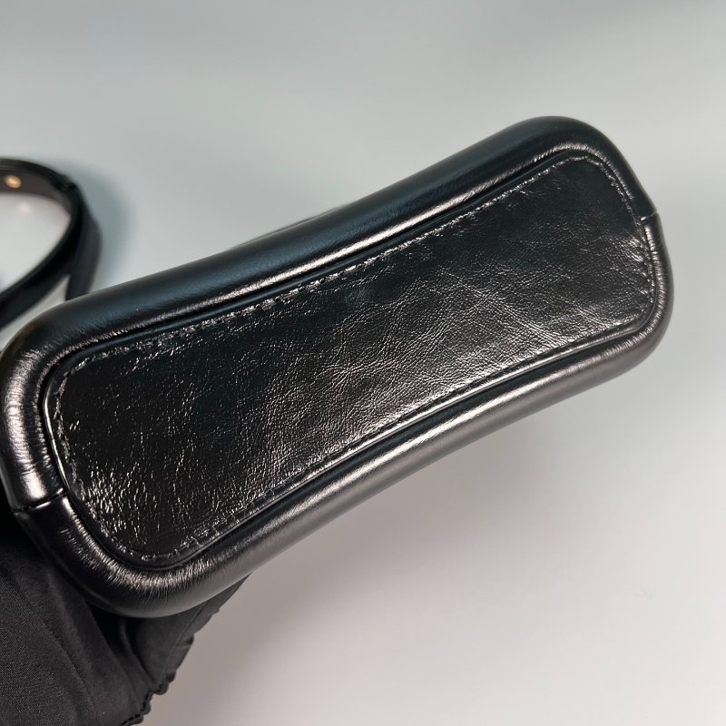 CHANEL 流浪包小號 黑 保卡款28開-4