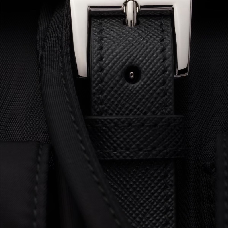 Prada 女士 中號 Re-Nylon 背包均碼碼中號、30cm*15cm*32cm-2