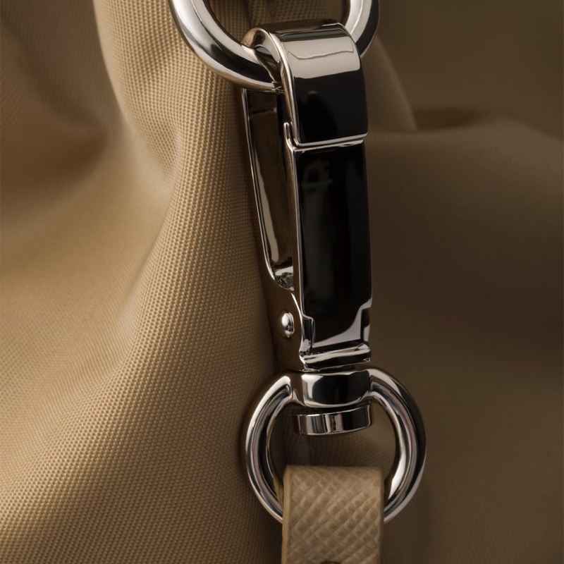 Prada 女士 中號Re-Nylon雙肩包均碼碼中號、32cm*15cm*30cm-1