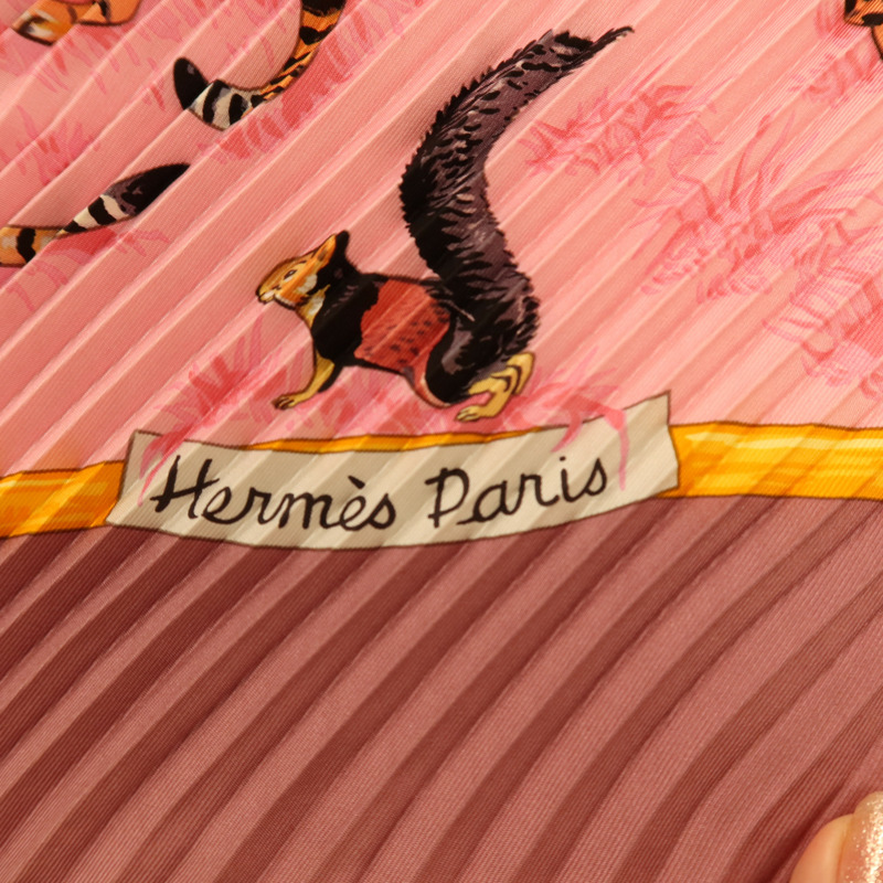 HERMES 絲質Pleated Triangle Scarf絲巾-6