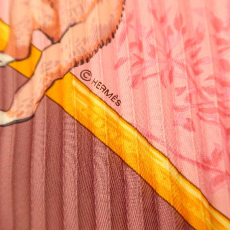 HERMES 絲質Pleated Triangle Scarf絲巾-7