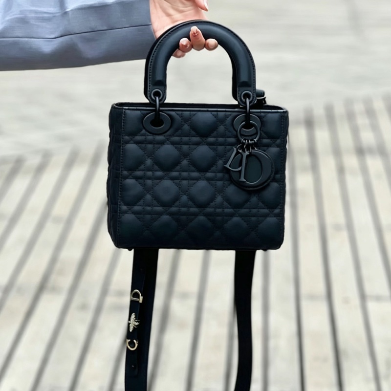 DIOR迪奧Lady Dior黑磨沙黛妃包So Black勳章肩帶#專櫃20多萬🍒-10
