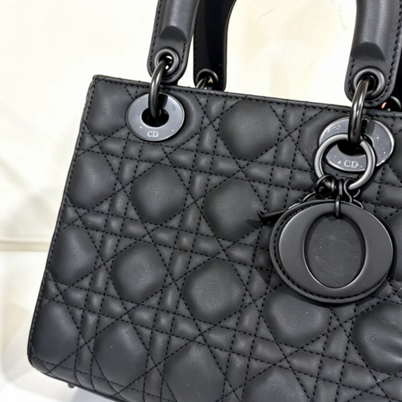 DIOR迪奧Lady Dior黑磨沙黛妃包So Black勳章肩帶#專櫃20多萬🍒-13