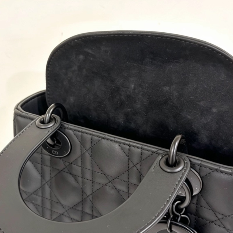 DIOR迪奧Lady Dior黑磨沙黛妃包So Black勳章肩帶#專櫃20多萬🍒-17