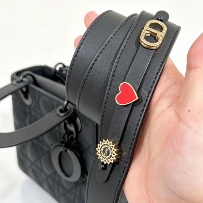 DIOR迪奧Lady Dior黑磨沙黛妃包So Black勳章肩帶#專櫃20多萬🍒-20