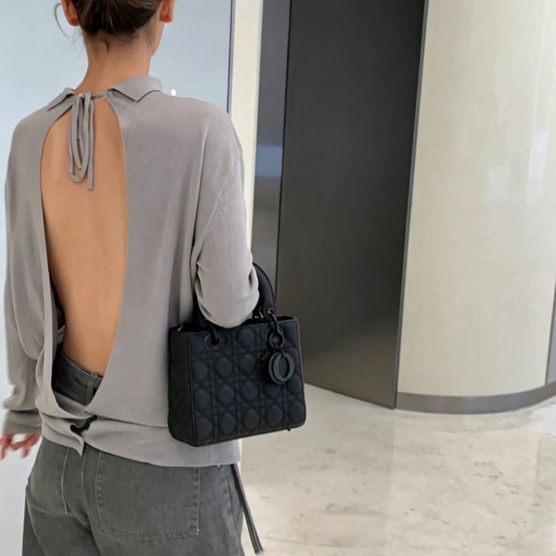 DIOR迪奧Lady Dior黑磨沙黛妃包So Black勳章肩帶#專櫃20多萬🍒-34