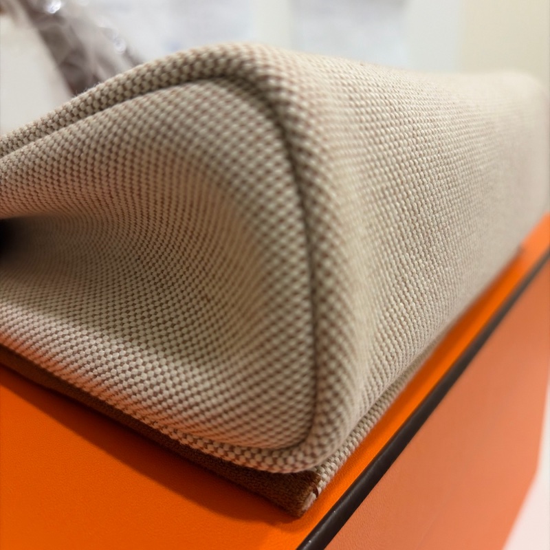 全新/膠膜全在 Hermès Mini Herbag 20cm 金棕金剛色銀扣｜2026/01 購證-16