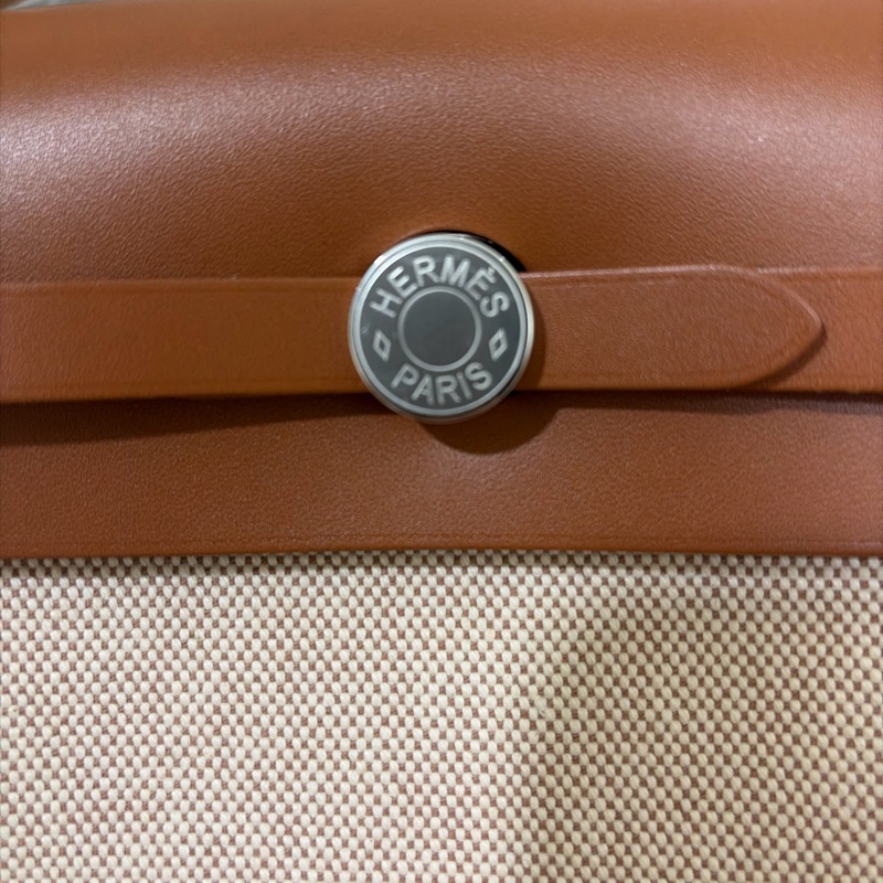 全新/膠膜全在 Hermès Mini Herbag 20cm 金棕金剛色銀扣｜2026/01 購證-20