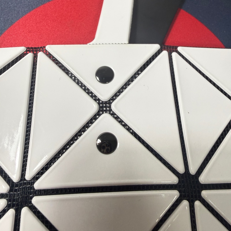 ISSEY MIYAKE BAOBAO TOTE亮面幾何 6X6手提包-16