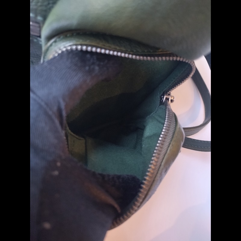 Chanel 霧銀釦綠色牛皮側口袋後背包-18