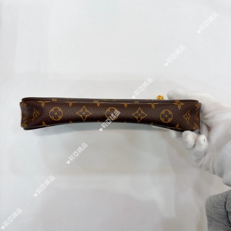 莉亞精品♡Lv五合一麻將包 二手-14