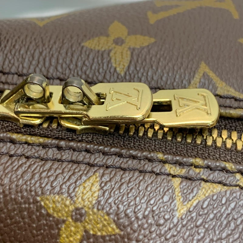 🤎中古款 LV帶鎖貝殼手袋-9