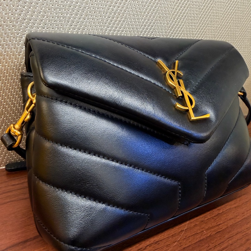YSL Loulou toy 黑金 小方胖-9