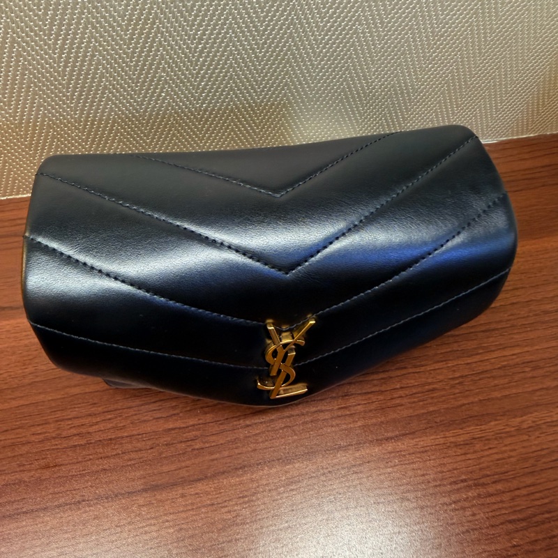 YSL Loulou toy 黑金 小方胖-13