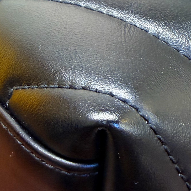 YSL Loulou toy 黑金 小方胖-17