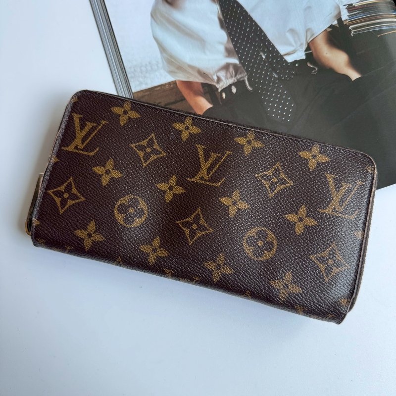 💥容量超大 LV 經典花紋拉鍊長夾-0