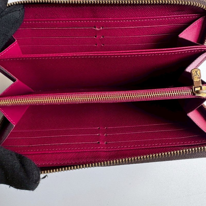 💥容量超大 LV 經典花紋拉鍊長夾-2