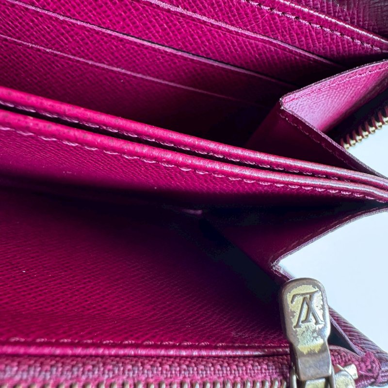 💥容量超大 LV 經典花紋拉鍊長夾-17