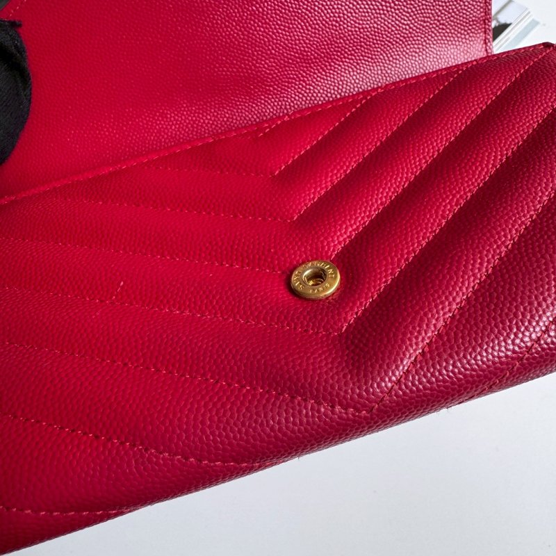 💫紅色超顯白❤️‍🔥YSL 紅色山形紋拉鍊錢包-8