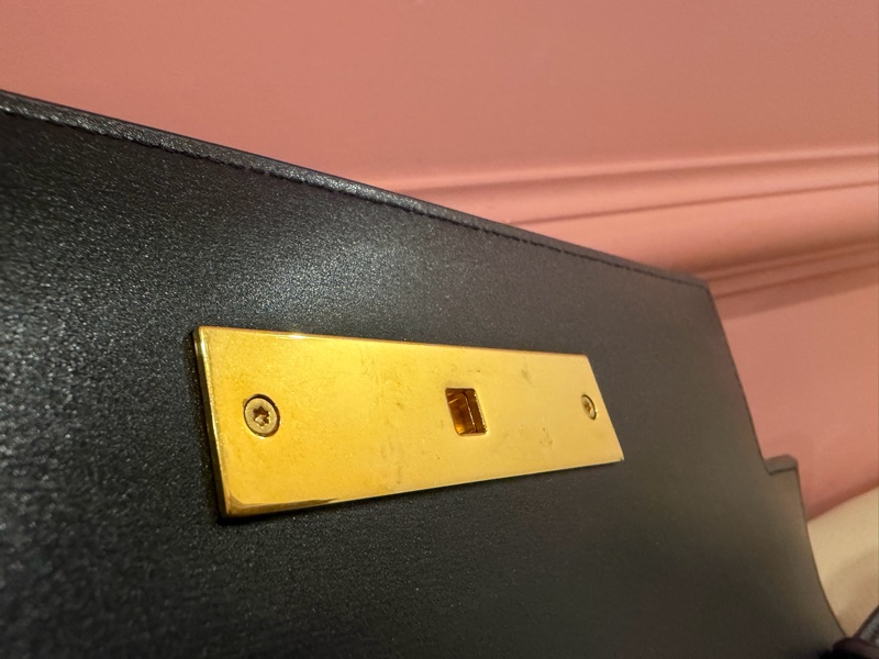 Saint Laurent (YSL) Manhattan 曼哈頓包 雋永黑金組合-33