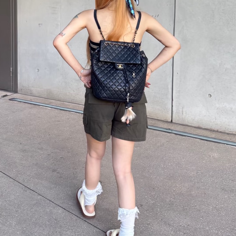 🐫CHANEL黑銀羊皮中號薩爾斯堡雙肩包Saltsbourg Backpack經典菱格紋-6