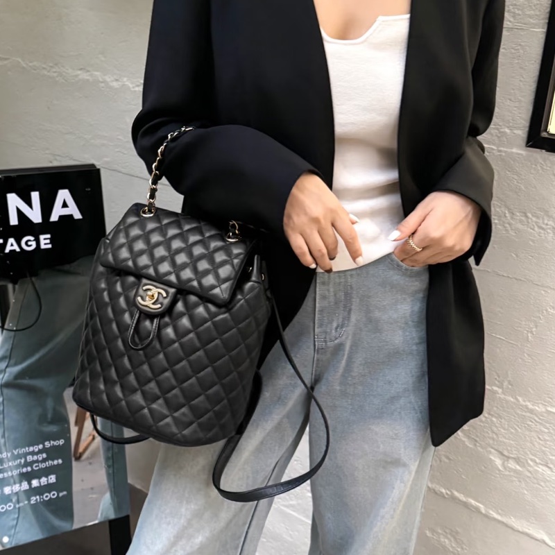 🐫CHANEL黑銀羊皮中號薩爾斯堡雙肩包Saltsbourg Backpack經典菱格紋-7