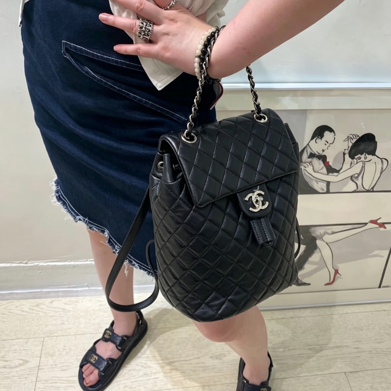 🐫CHANEL黑銀羊皮中號薩爾斯堡雙肩包Saltsbourg Backpack經典菱格紋-39