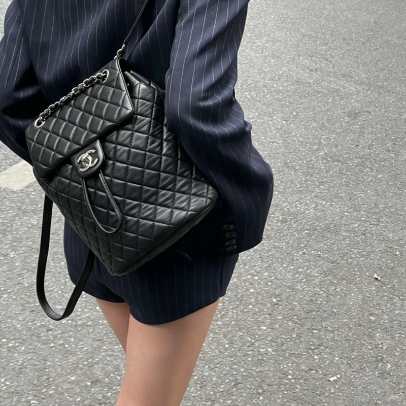 🐫CHANEL黑銀羊皮中號薩爾斯堡雙肩包Saltsbourg Backpack經典菱格紋-43