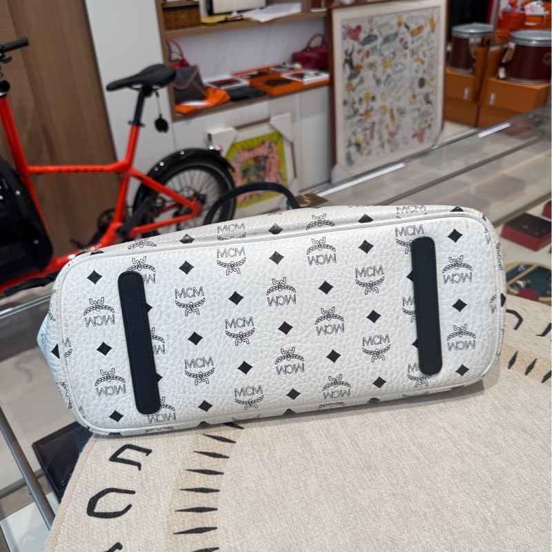 mcm 雙面購物袋 成色可以  自用性價比很高   隨意造不心疼-3