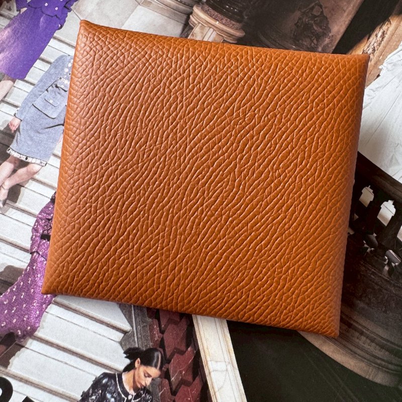 🤍全新閒置商品🤍 Hermes 金棕色bastia零錢包-1
