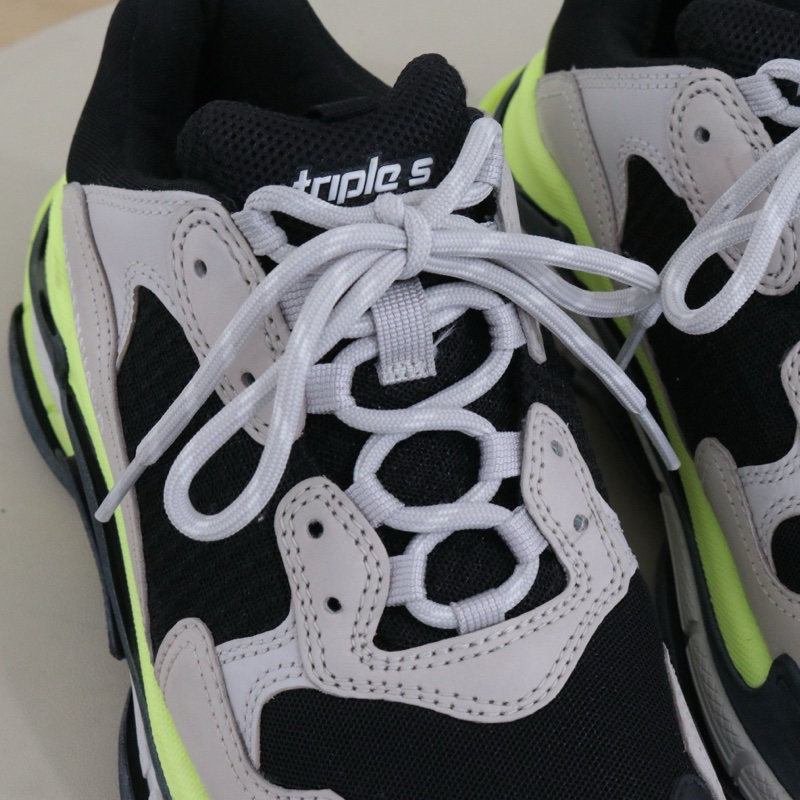 Balenciaga 巴黎世家 Triple S 男鞋，43码 配件无。-4