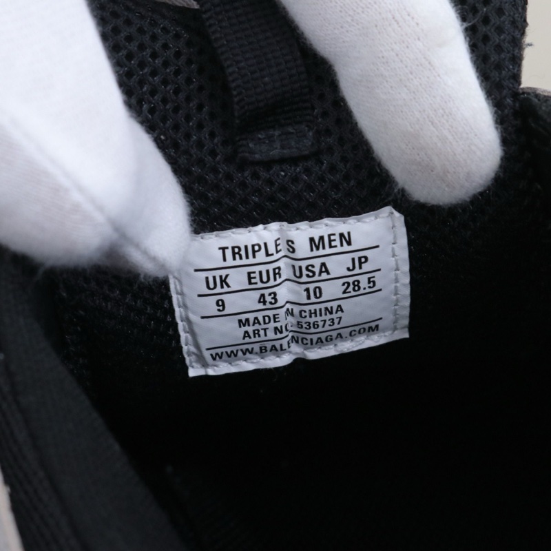 Balenciaga 巴黎世家 Triple S 男鞋，43码 配件无。-7