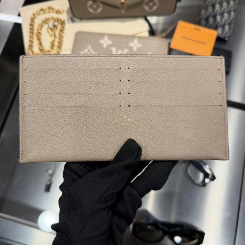 近全新🌟Louis Vuitton LV 大象灰三合一鏈條包 WOC ｜Classic Trend CT精品｜台北東區實體-3