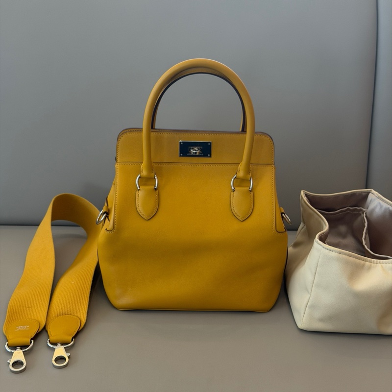 Hermes愛馬仕Toolbox20牛奶盒子琥珀黃銀扣swift皮C刻肩帶內膽-2