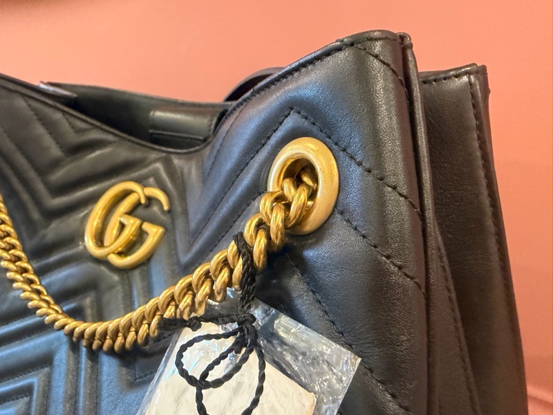 Gucci GG Marmont Matelassé 黑色全皮大款托特包-19