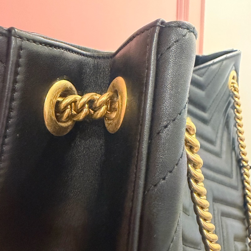 Gucci GG Marmont Matelassé 黑色全皮大款托特包-24