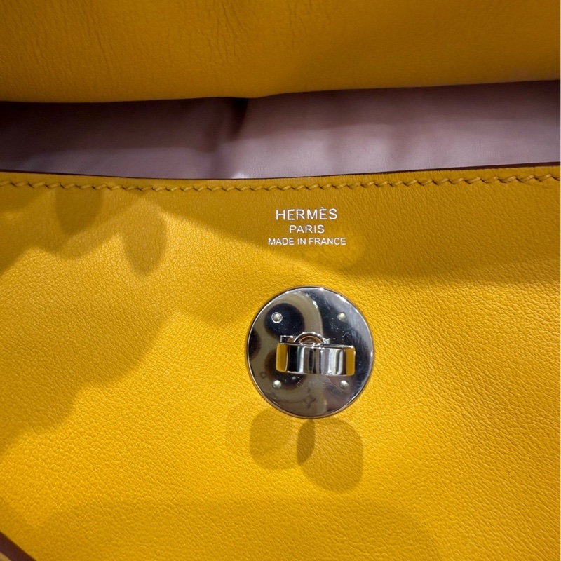 99新 愛馬仕/Hermes Lindy26 琥珀黃 編織肩帶 C刻 swift皮 塵袋-7