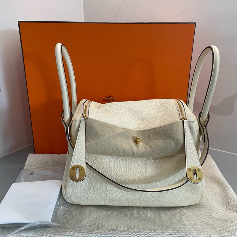 HERMES愛馬仕 Lindy 26 Z刻 金扣 Clemence小公牛皮 nata 奶油白-0