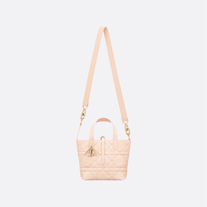 Dior 女士 小號 Dior Toujours 竪版手袋均碼碼小號、18.5cm*12cm*18.5cm-1