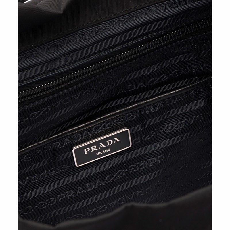 Prada 女士 Re-Nylon徽標小號雙肩包均碼碼小號、23.5cm*12cm*28cm-4